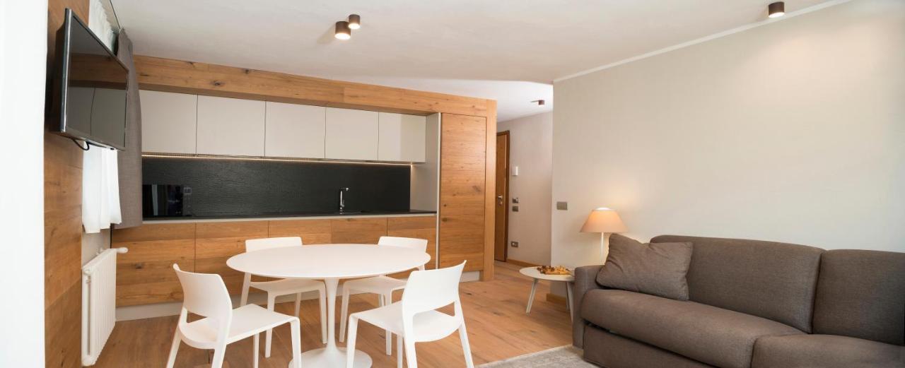 3 Chalets Aparthotel Breuil-Cervinia Exterior foto